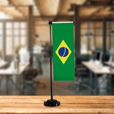 Bandeira De Mesa Do Brasil Pedestal Modelo Banner Branco Ou Preto De