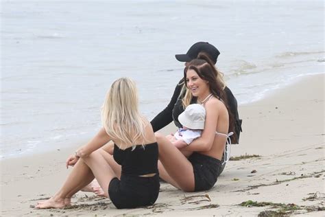 Briana Jungwirth Flaunts Post Baby Body On The Beach Ok Magazine