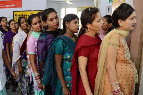 Will New Maternity Law Help Keep Indian Women In Work Bbc News