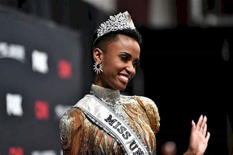 Zozibini tunzi is a south african model and winner of the beauty pageant miss universe 2019. Así lucía Zozibini Tunzi antes de ser coronada como Miss ...