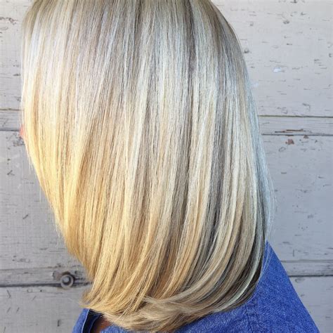 They are extremely manageable and require almost. California Blonde, heavy highlights and root soften | Hair ...