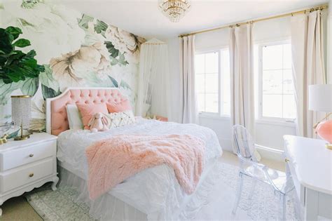 Lovely Girls Bedroom Features Floral Wallpaper Little Crown