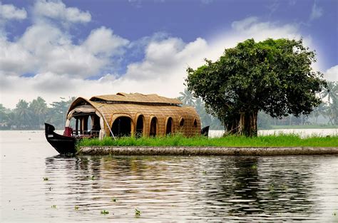 Kerala Backwaters Tour Top 10 Backwaters Alleppey Houseboat Club