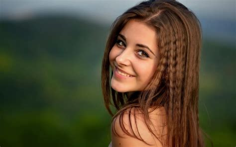 Wallpaper Face Women Outdoors Model Depth Of Field Long Hair Hill Nature Brunette