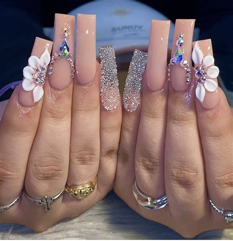 Pin By Nicoliscool On Nails In 2021 Quinceanera Nails Acrylic Nails