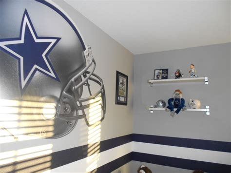 Decoration on the theme of the dallas cowboys wall decor can do in a variety of ways. 30 best Dallas Cowboy Room images on Pinterest | Cowboy ...