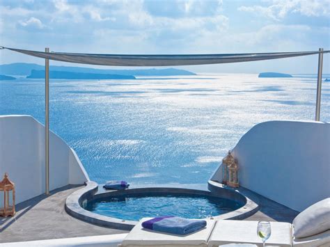 Μαγευτική περιήγηση στην πανέμορφη ρόδο με την δέσποινα βανδή! 10 Stunning Greek Island Hotels We're Obsessed With ...