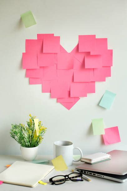 Heart Post It Notes Stock Photos Pictures And Royalty Free Images Istock