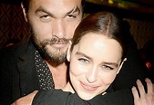 Emilia Clarke: “El paquete de Jason Momoa es fabuloso” – Exitoina