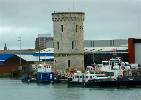 A tour of Portsmouth Harbour - A Bit About Britain