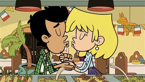 Image S1e15b Lobby Almost Kisspng The Loud House Encyclopedia