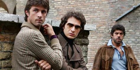 A criminal known as lebanese has a dream: Romanzo Criminale film stasera in tv: cast, trama ...