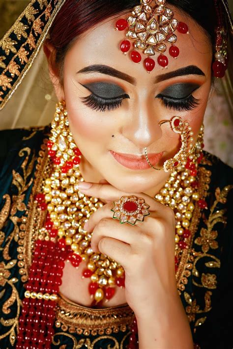 Airbrush Makeover By Chesta Best Bridal Makeup Indian Bridal Makeup Bridal Makeup Artist Hair