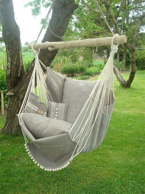 For hammocks that will give you that perfect afternoon nap, that feeling of relaxation or that sense of escape you've come to the right place. Your place to buy and sell all things handmade | Hammock ...