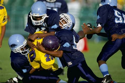 New study: Playing tackle football as a child could be ...