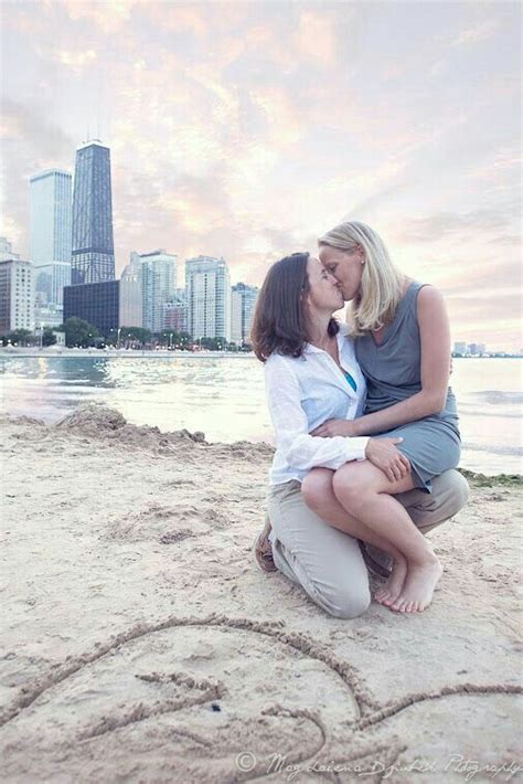 Cute Lesbian Couples Lesbians Kissing Lesbian Hot Lesbian Wedding