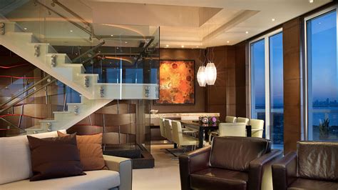 Akoya Mayor Residence Stunning Modern Penthouse In Miami Beach