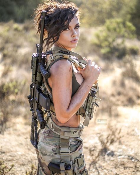 Pin On Hot Military Babes Sexy Girls Guns Girls With Weapons