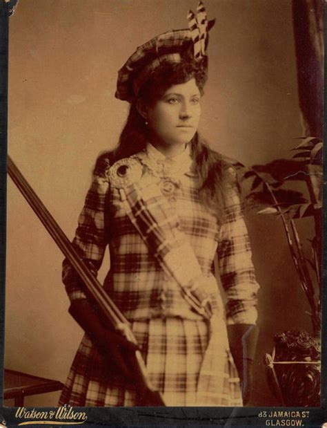 little miss sure shot the life of annie oakley