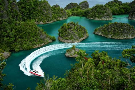 Dreaming Of Raja Ampat Come Make It Happen Indonesia Travel