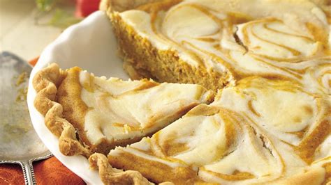 These easy pumpkin pie recipes are perfect for thanksgiving. Pumpkin-Cream Cheese Pie recipe from Betty Crocker