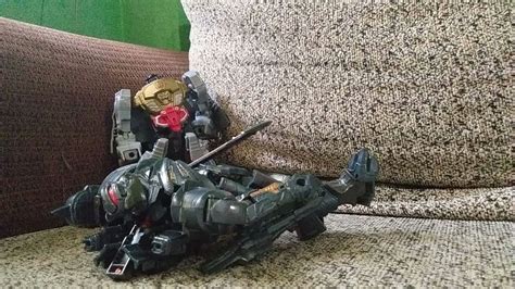 Bumblebee And Grimlock Vs Megatron Stop Motion Youtube