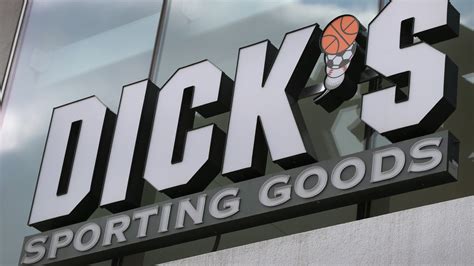 New Dicks Sporting Goods Warehouse Store Celebrates Grand Opening At