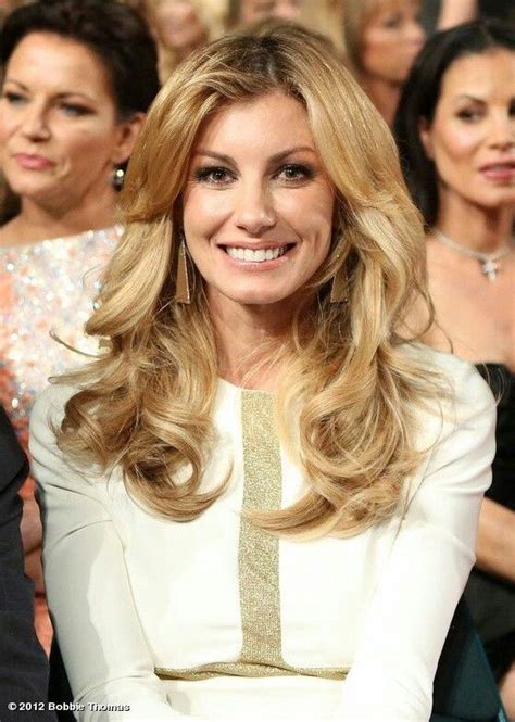 Pin By Rea On Women In Music Some Faith Hill Hairstyles Faith Hill