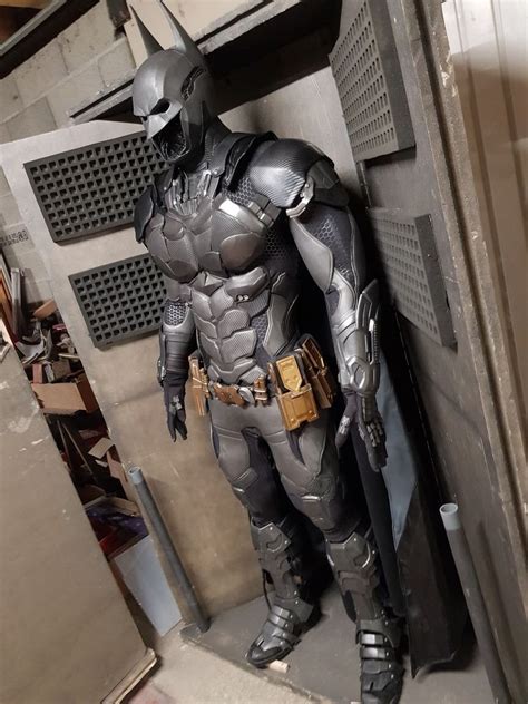 Amazing Arkham Batman Cosplay By Naythero Productions Parallel Life