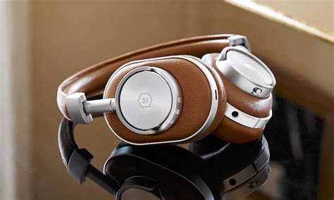 Master And Dynamic Mw60 Wireless Over Ear Headphones
