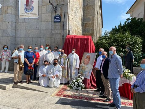 PARROQUIA DE SAN CIPRIANO DE VILANOVA DE AROUSA PLAZA REVERENDO TUCHO