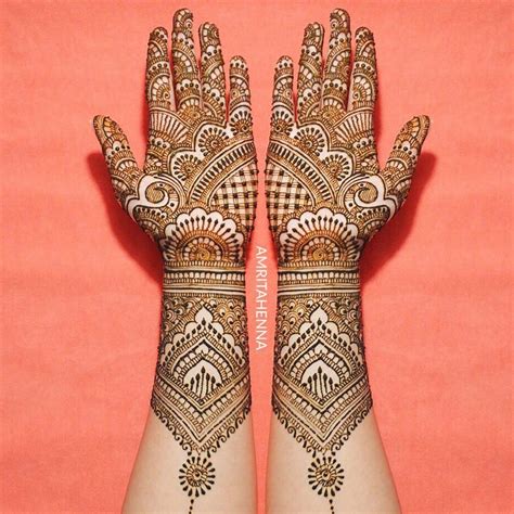 Dm Or 📧 Amritahenna For Bridal Henna Bookings