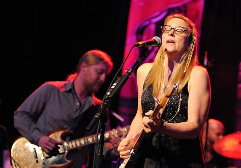 Tedeschi Trucks Band Displays Strong Chemistry Highway 81 Revisited