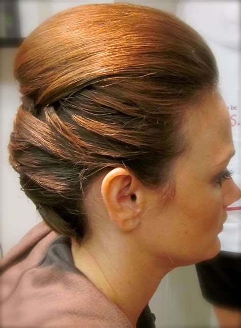 Elegant Chignon With Volume Formal Hairstyles Chignon Hair