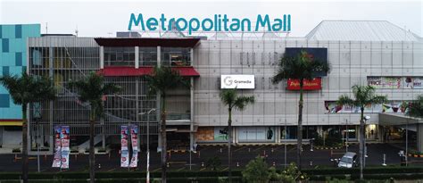 Metropolitan Mall Bekasi - Dunia Belanja dan Rekreasi