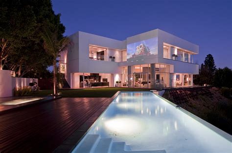 Spectacular Home In Hollywood Nightingale House