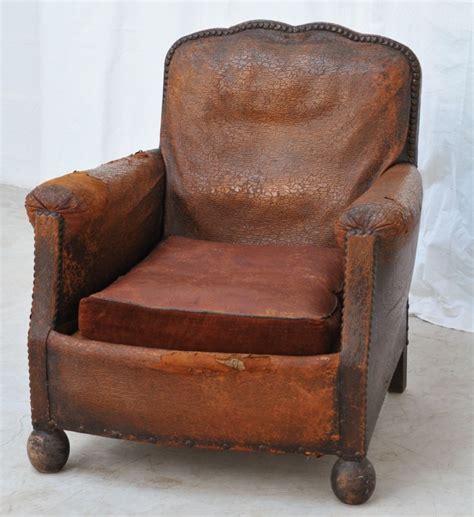 It can safely recover deleted files on the windows pc or mac, whether they are in the computer hard drive, external hard disk, memory cards, digital cameras. Vintage, club armchair, 1940s, antique furniture, 1930s ...