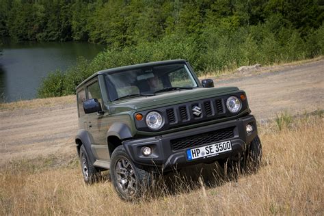 2019 Suzuki Jimny 6x6 Pickup Truck Isnt Real But It Should Be