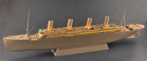 Trumpeter 1200 Titanic The Queen Of The Ocean Liner 03719 Pe Parts