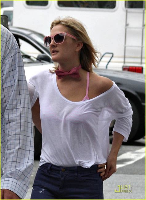 Drew Barrymore Is Sexy On The Set Photo 2088562 Drew Barrymore