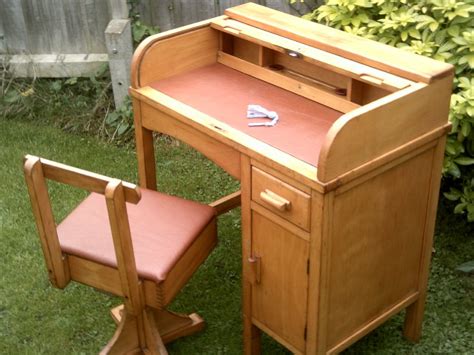Not so with our range of moll ergonomic children furniture, made in germany. Child's Roll Top Desk With Swivel Chair - Antiques Atlas