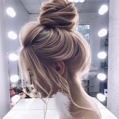 20 Casual Updos for Long Hair Tutorials, These 20 casual updos for long hair tutorials are super ...