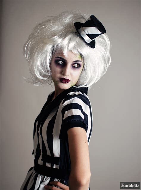 Beetlejuice Costume For Women The Coolest Funidelia