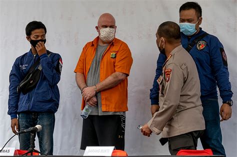 Indonesia Arrests Us Fraud Fugitive On Local Sex Charges Abs Cbn News