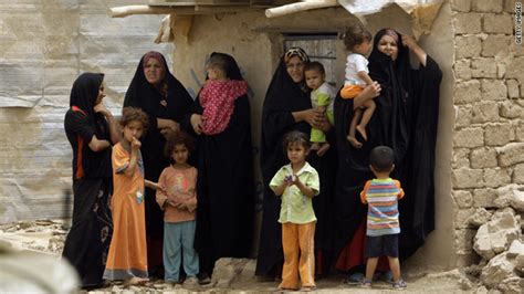 Report Many Iraqis Who Fled Remain Uprooted