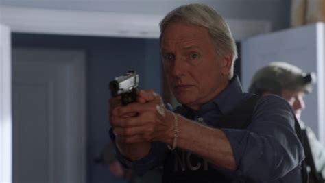 Ncis Season 16 Internet Movie Firearms Database Guns In Movies
