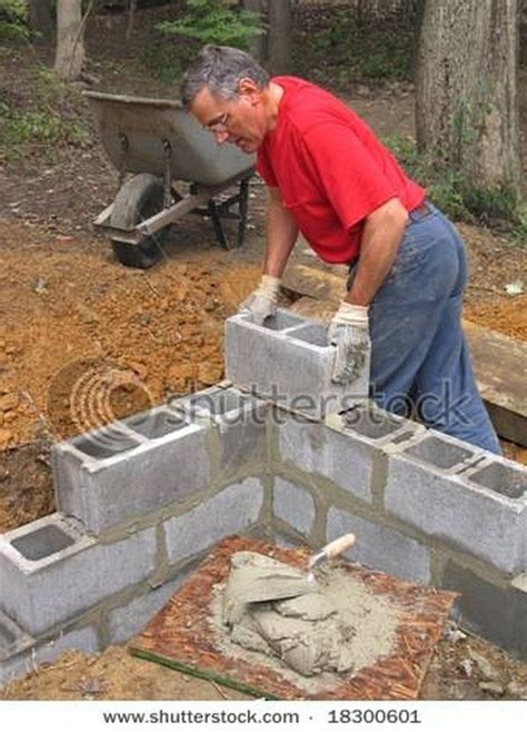 How To Build A Cinder Block House In 2020 Cinder Block House Cinder