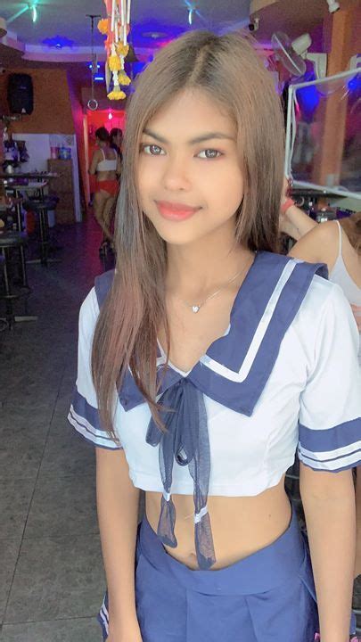 Girls At Sexy In The City Soi 6 Pattaya Thailand