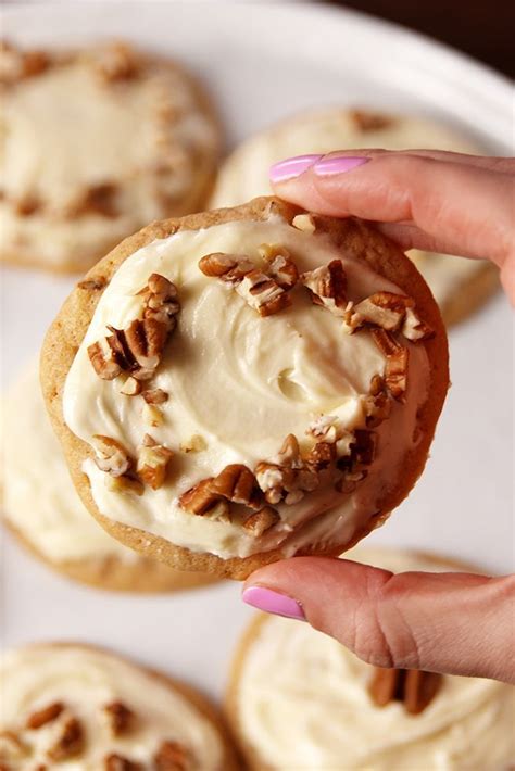 These Butter Pecan Cookies Have The Most Addictive Buttercream Frosting