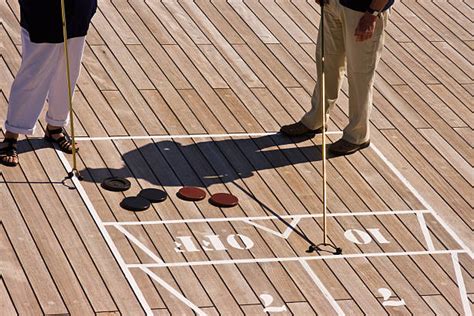 50 Shuffleboard Scoring Stock Photos Pictures And Royalty Free Images